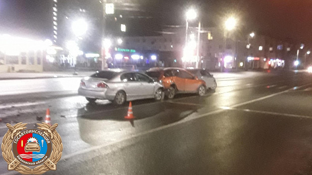 Тройное ДТП устроила нетрезвая автоледи в центре Иванова
